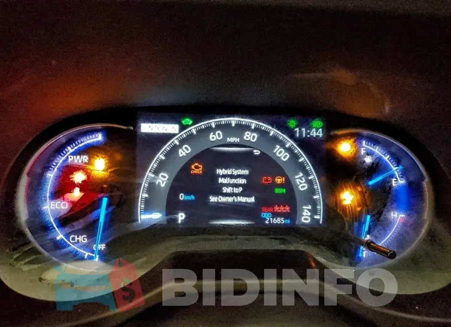 2T3E6RFV6RW070672 Photo# 9