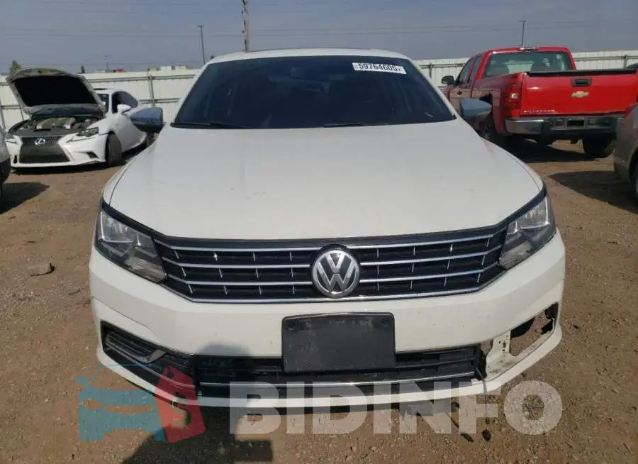 1VWLA7A31KC005170 Photo# 5