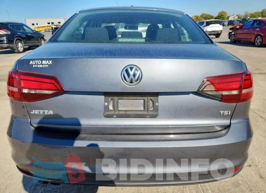 3VW267AJ7GM225981 Photo# 6