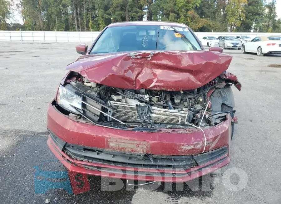 3VW2B7AJ5HM331133 Photo# 5
