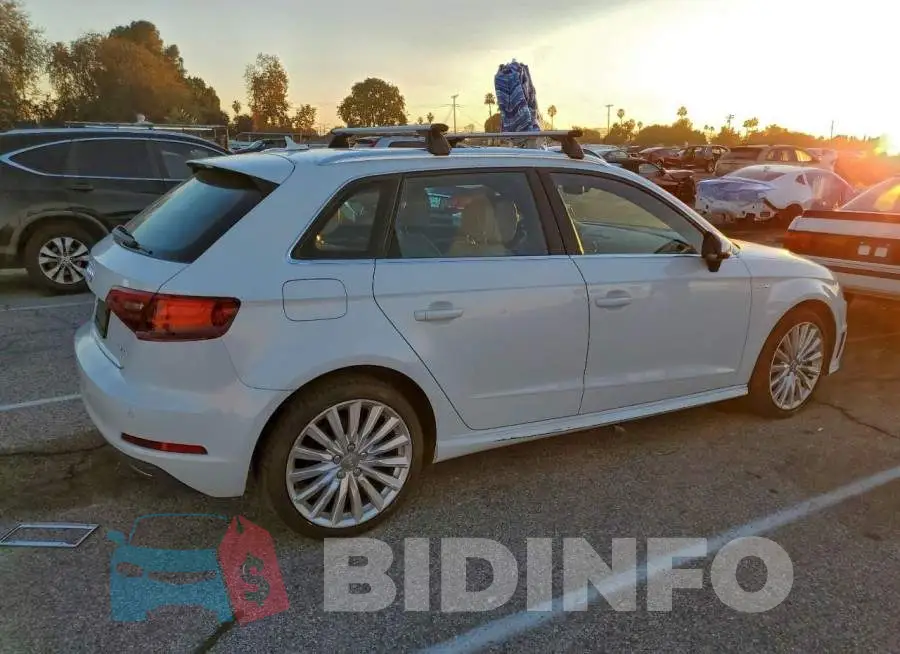 WAUTPBFF2GA144246 Photo# 3