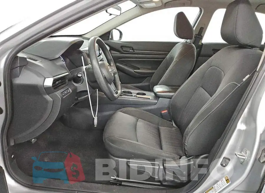 1N4BL4BV5PN312981 Photo# 7