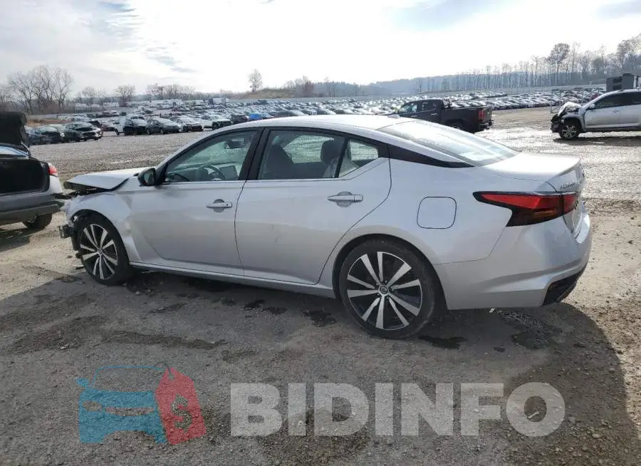 1N4BL4CV3LC242692 Photo# 2