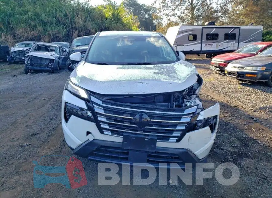 5N1BT3BA1RC701807 Photo# 5