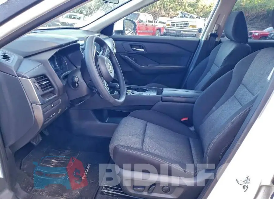 5N1BT3BA1RC701807 Photo# 7