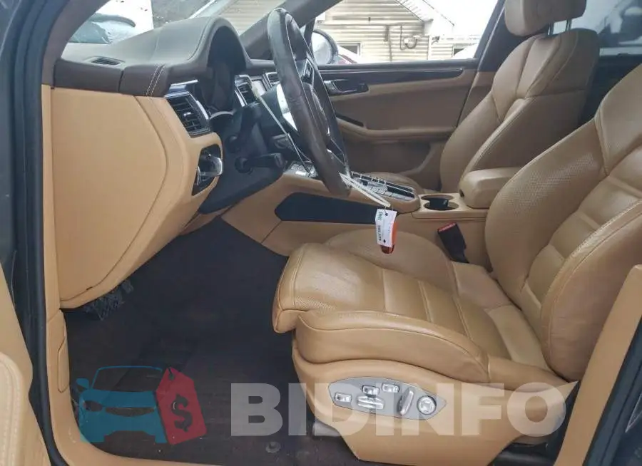 WP1AF2A59GLB92907 Photo# 7