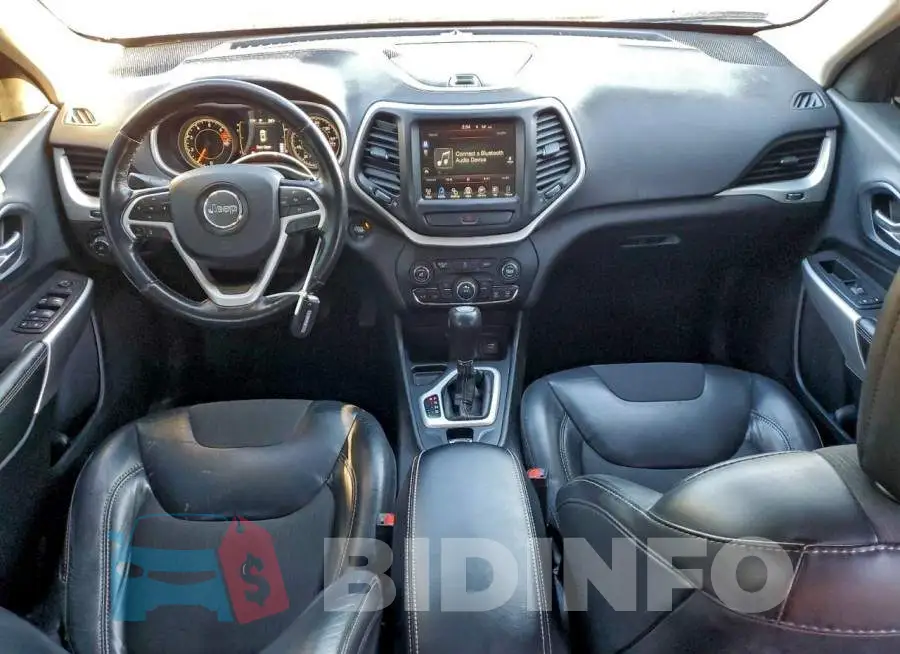 1C4PJLLB5JD573948 Photo# 8