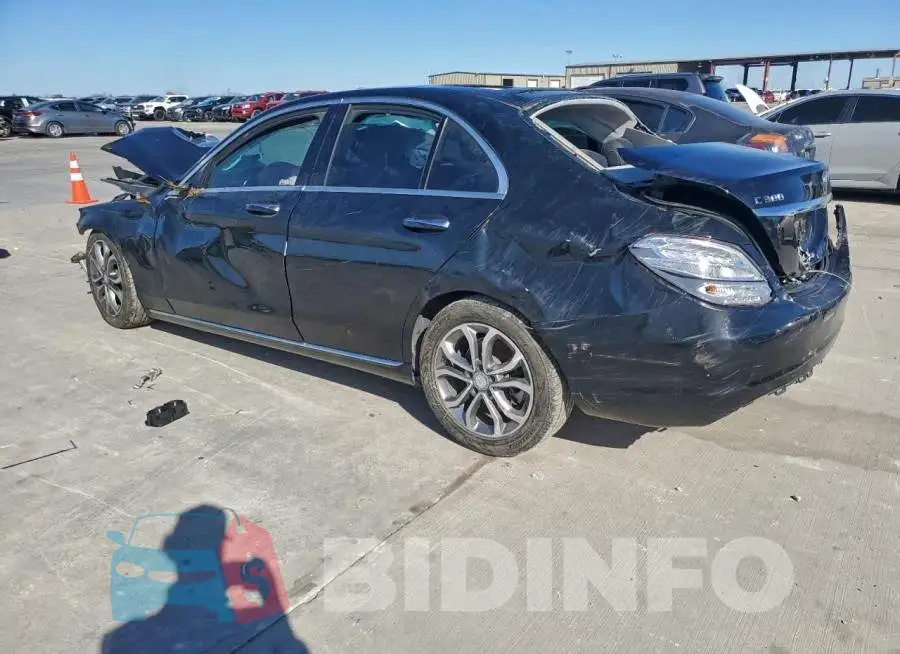 55SWF4JB9HU179943 Photo# 3