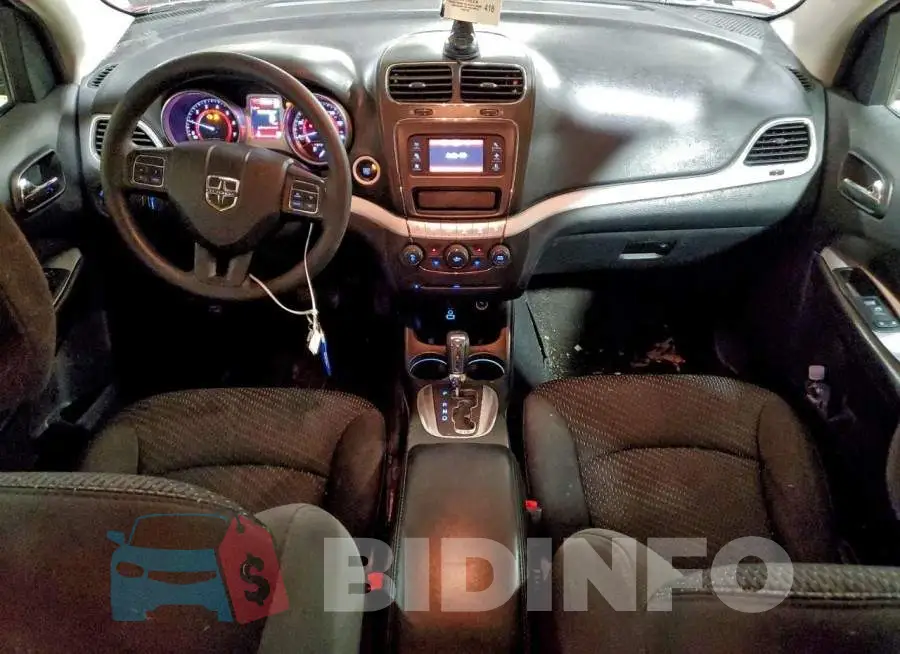 3C4PDCAB8HT673525 Photo# 8