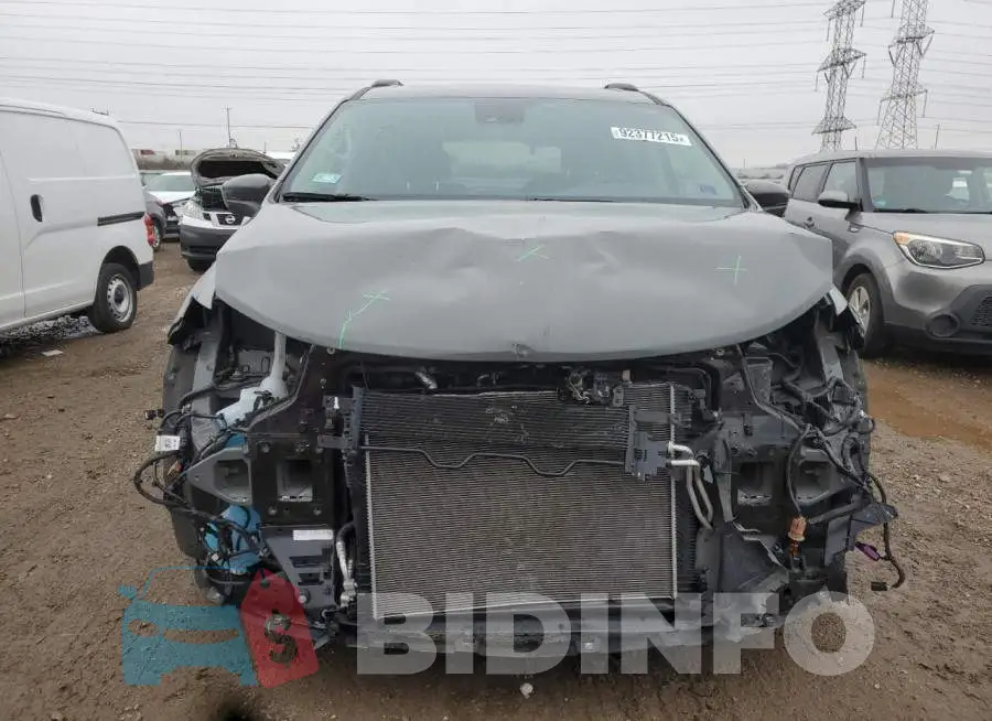 2C4RC3BG7NR157371 Photo# 5