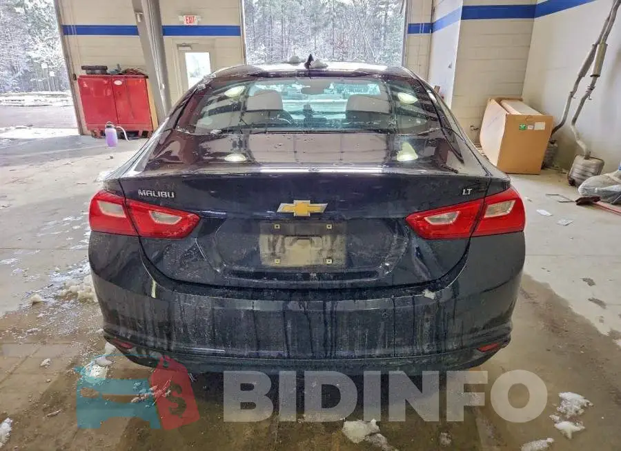 1G1ZD5ST1JF130568 Photo# 6