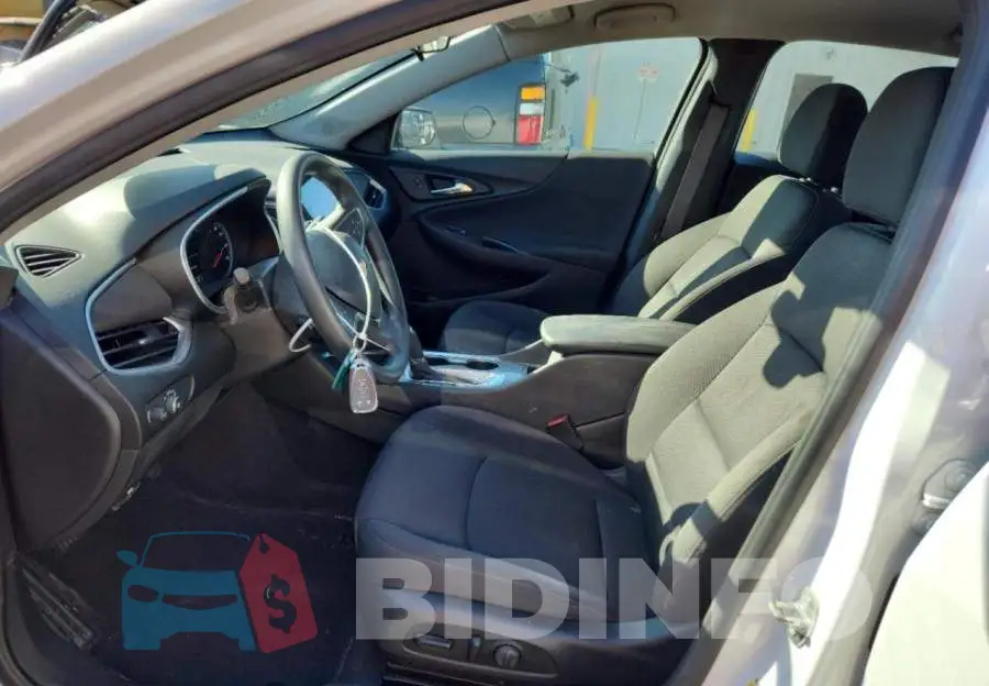 1G1ZD5ST4LF151711 Photo# 7