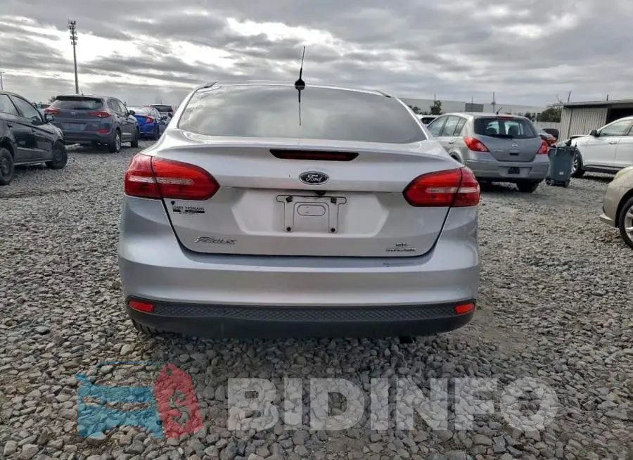 1FADP3F25GL402425 Photo# 6