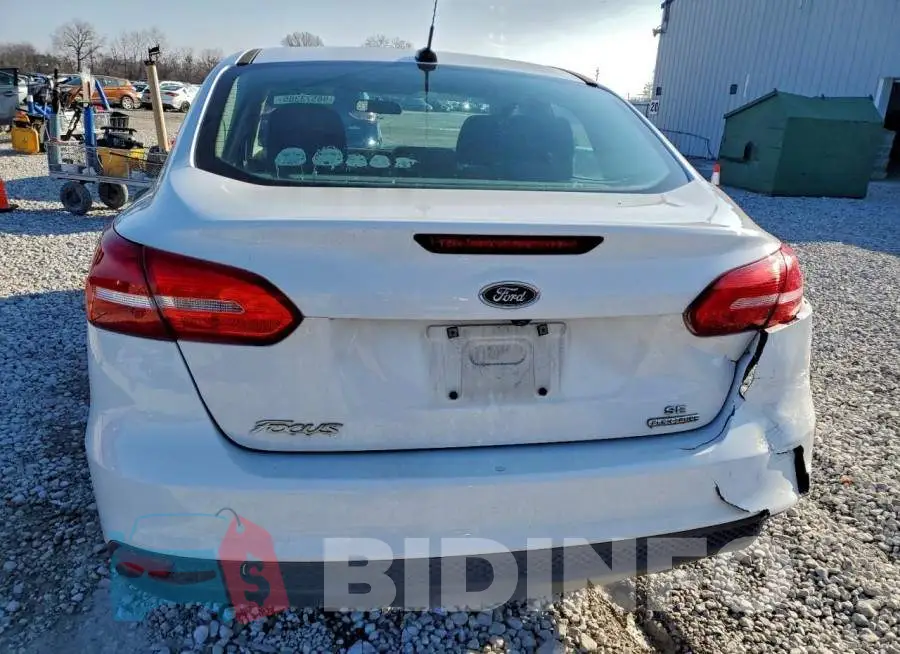 1FADP3F26GL243835 Photo# 6