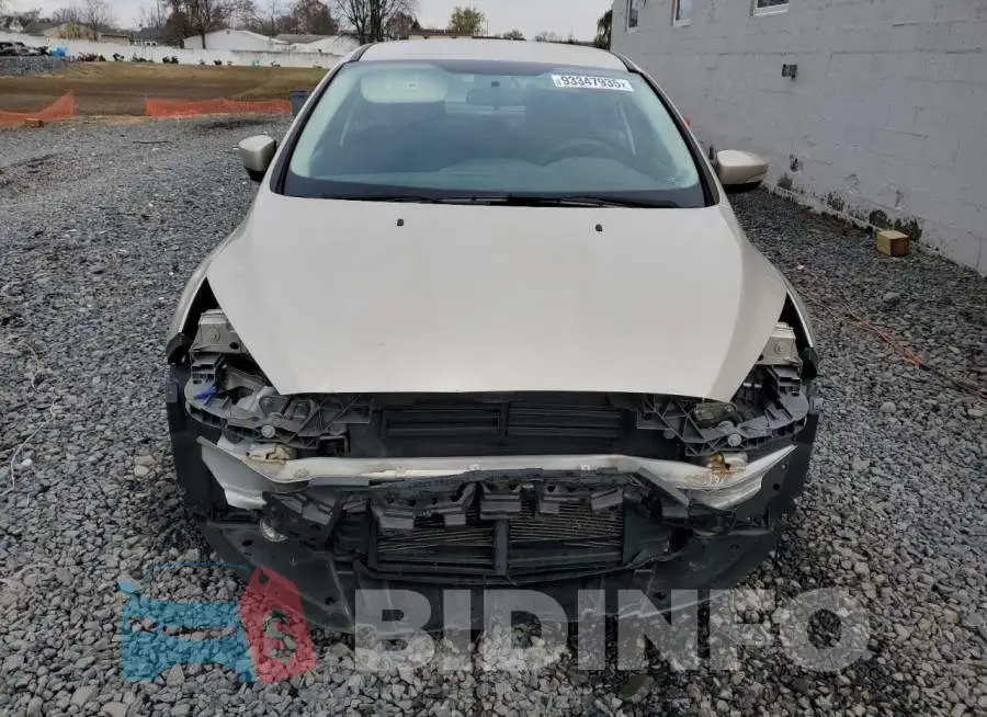 1FADP3F2XHL275396 Photo# 5