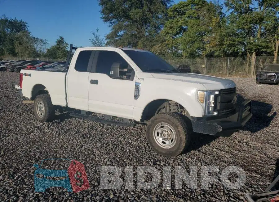 1FT7X2B64KED55363 Photo# 4