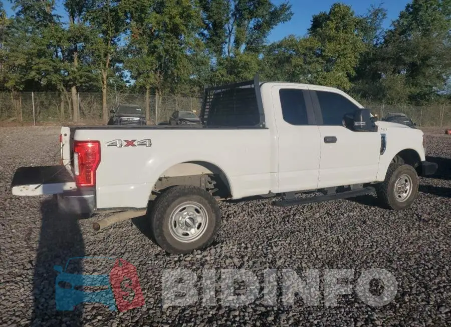 1FT7X2B64KED55363 Photo# 3