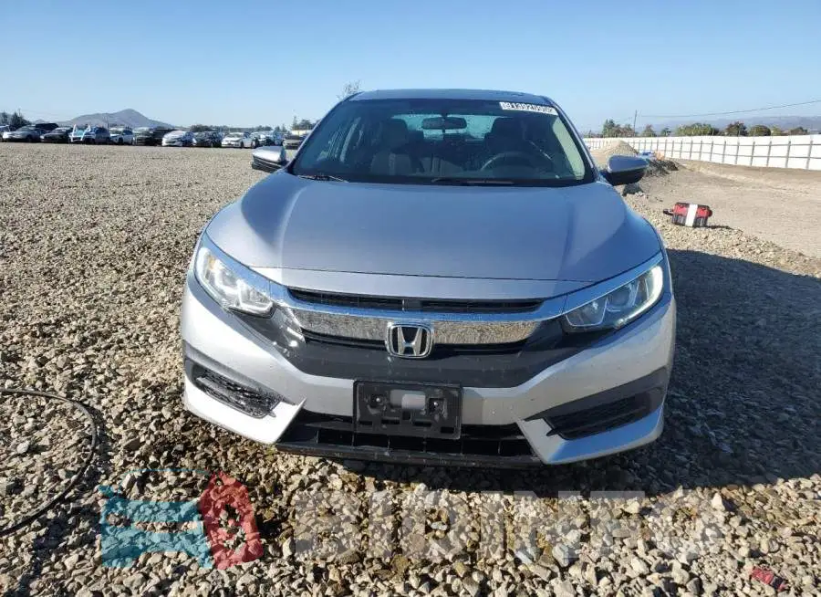 19XFC2F72GE242386 Photo# 5