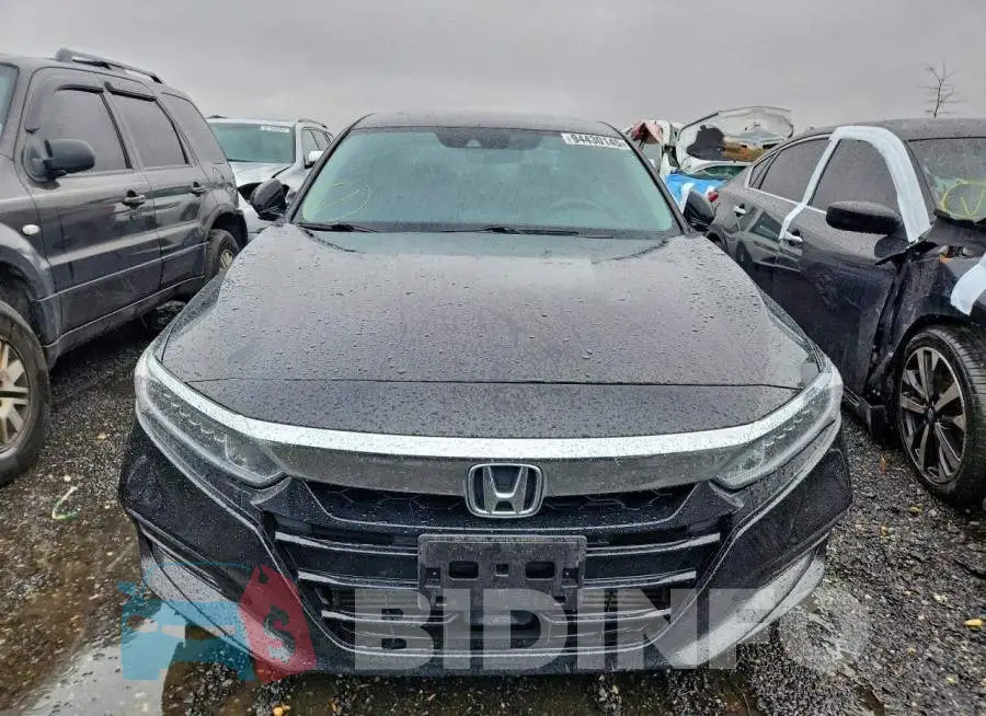 1HGCV1F50JA258006 Photo# 5