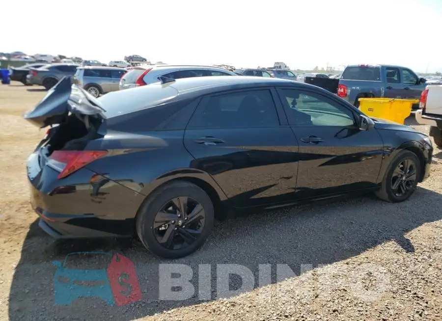 KMHLM4AJ3PU082661 Photo# 3
