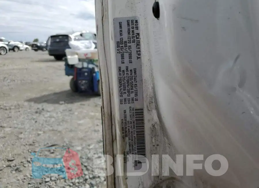 ZFBERFAB9J6L28288 Photo# 12