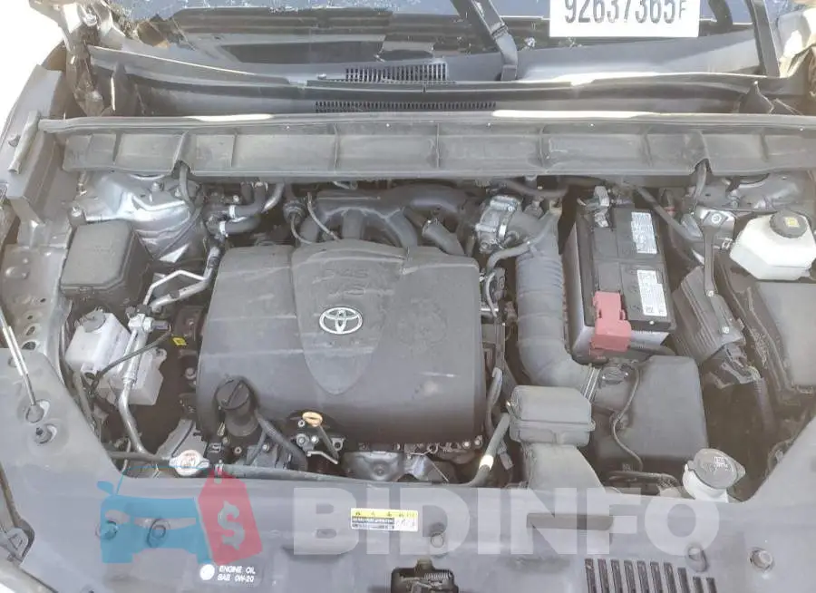 5TDZZRAH8MS083654 Photo# 12