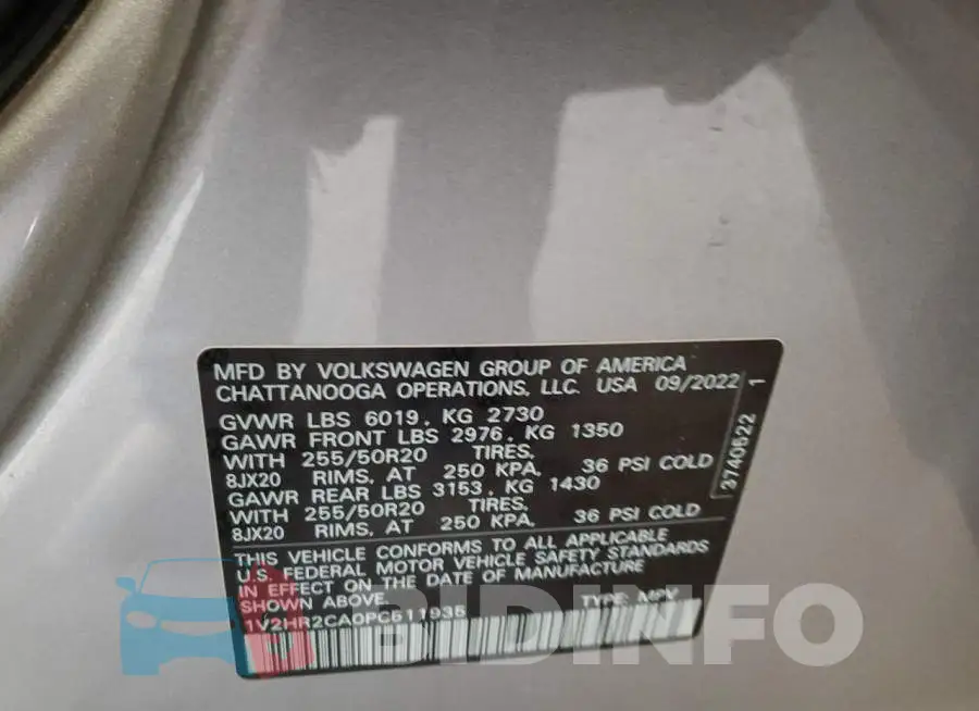 1V2HR2CA0PC511935 Photo# 12