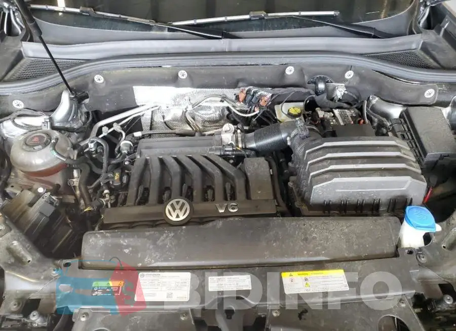 1V2HR2CA0PC511935 Photo# 11