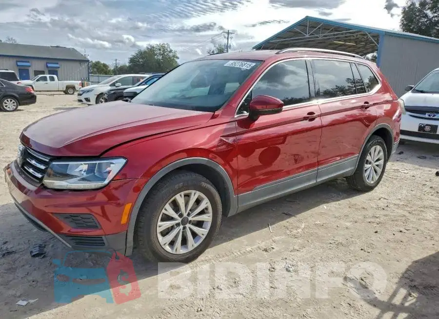 3VV3B7AX2KM137731 Photo# 1