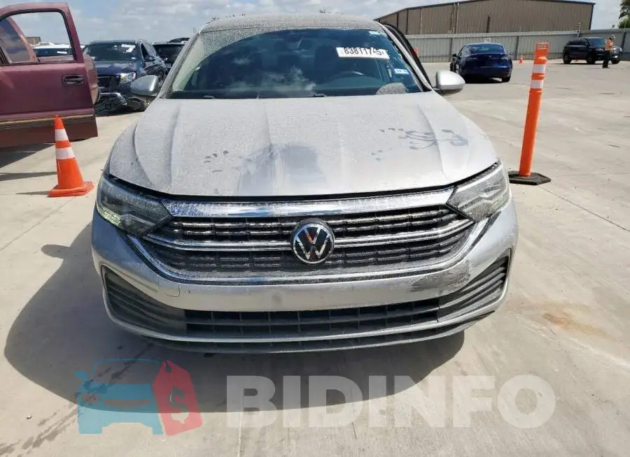 3VW7M7BU5PM056970 Photo# 5