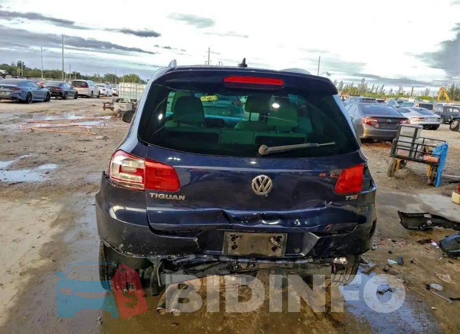 WVGAV7AX5GW069635 Photo# 6