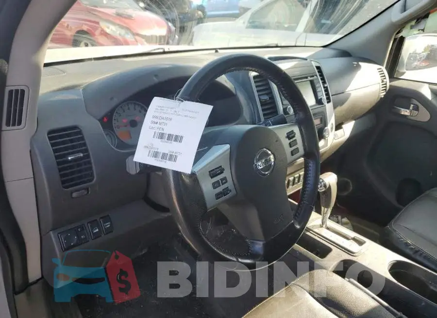 1N6AD0EV6JN748816 Photo# 8