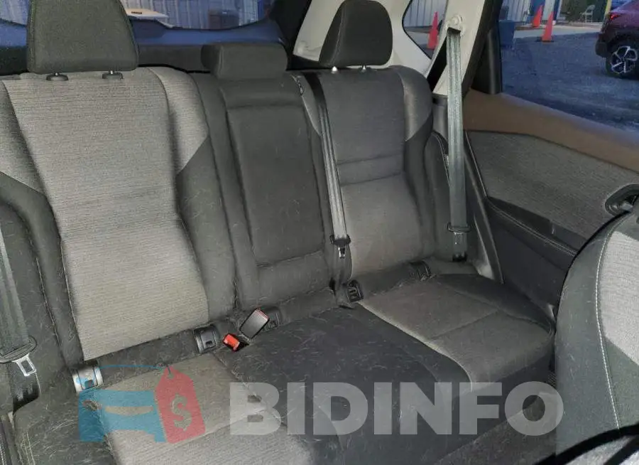 5N1BT3BA5NC684083 Photo# 10