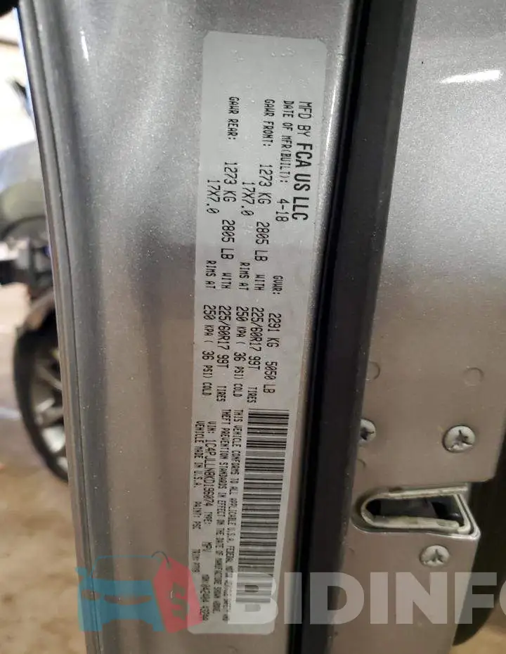 1C4PJLLN8KD196074 Photo# 14