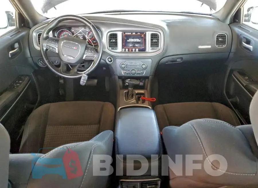2C3CDXBG8PH661158 Photo# 8