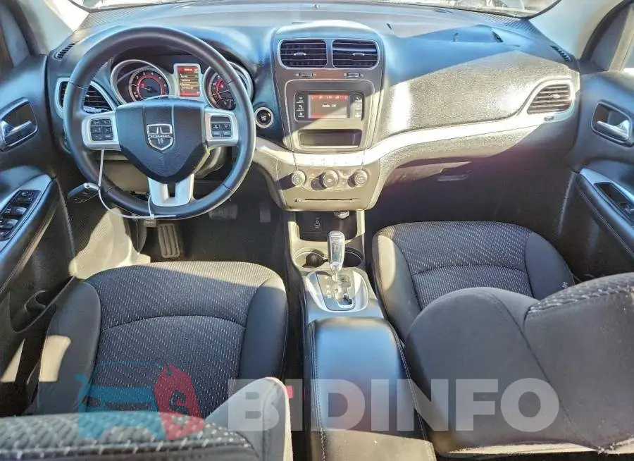 3C4PDCAB5HT504028 Photo# 8