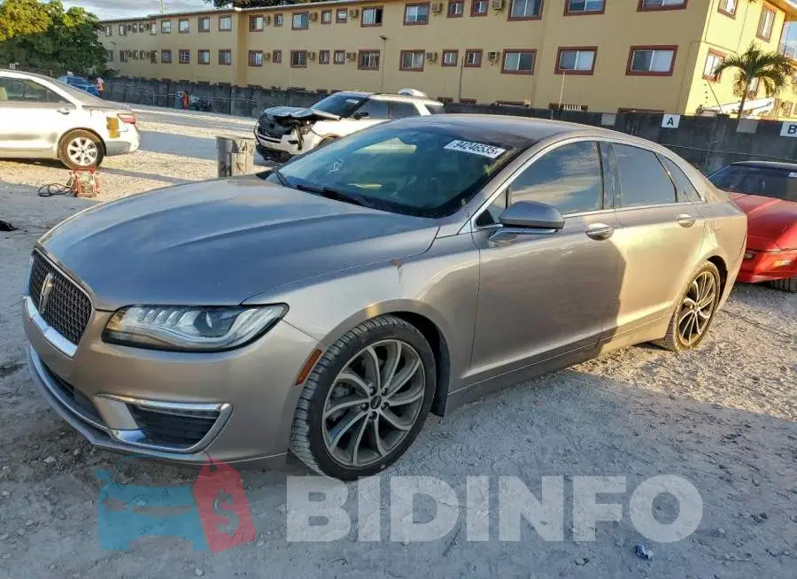 3LN6L5A98JR613413 Photo# 1