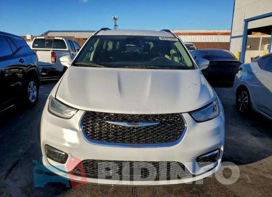 2C4RC1BG7NR217699 Photo# 5
