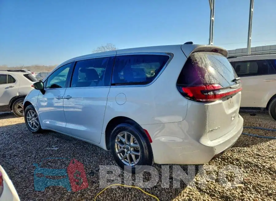 2C4RC1BGXSR552838 Photo# 2
