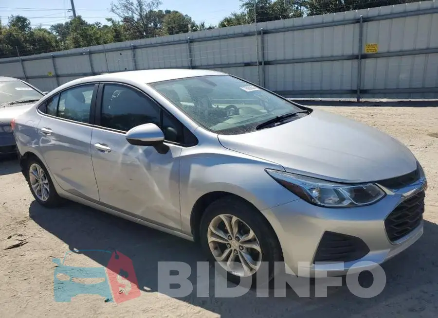 1G1BC5SM6K7141817 Photo# 4