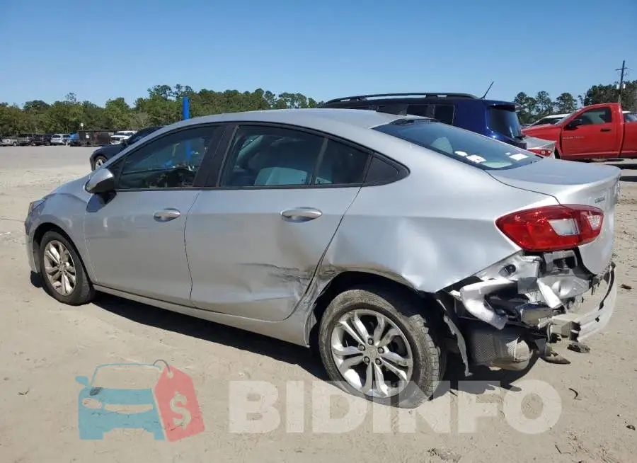 1G1BC5SM6K7141817 Photo# 2