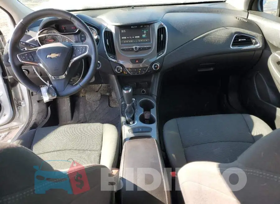 1G1BE5SM7J7220194 Photo# 8