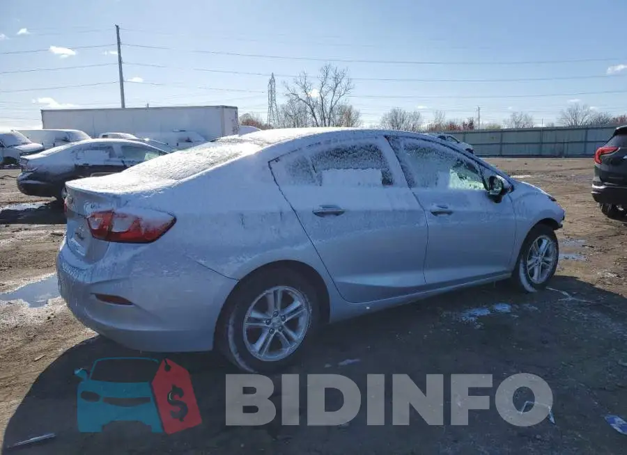 1G1BE5SM7J7220194 Photo# 3