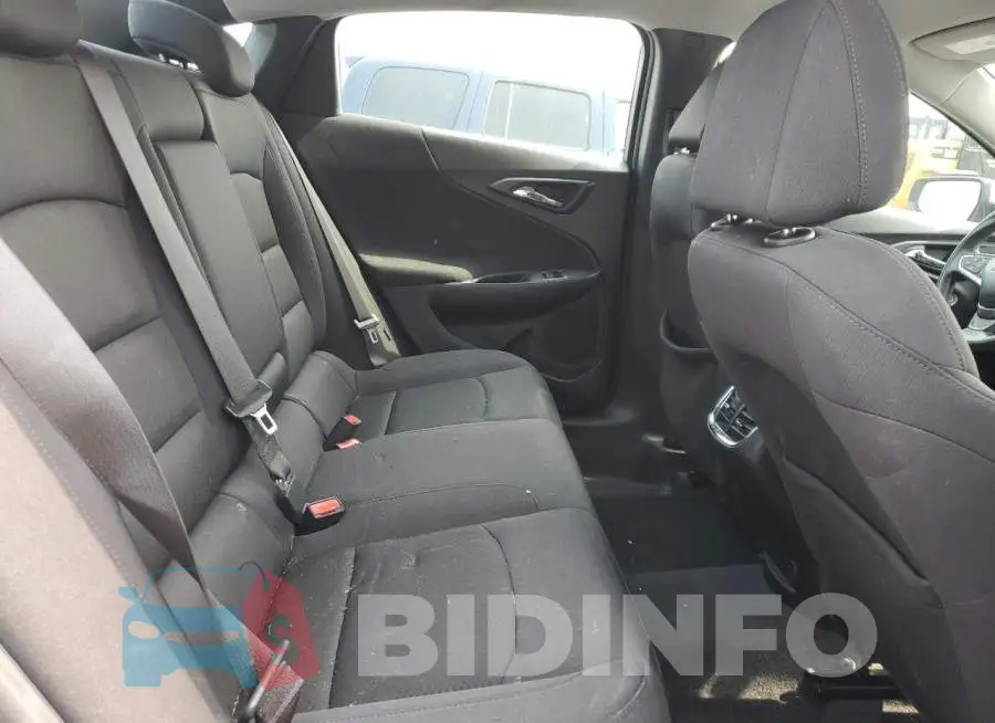 1G1ZD5ST3NF168194 Photo# 10