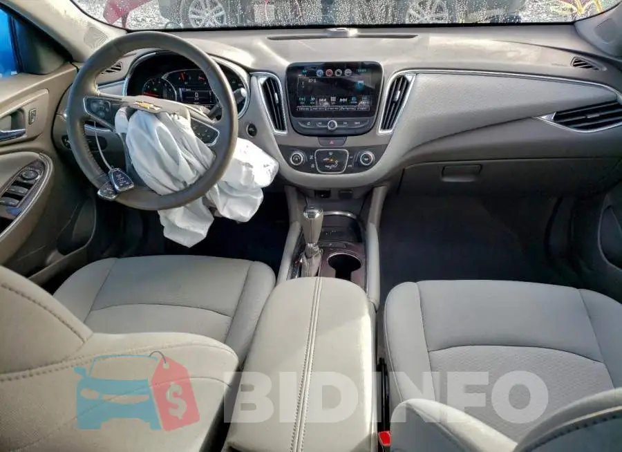 1G1ZD5ST5JF282840 Photo# 8