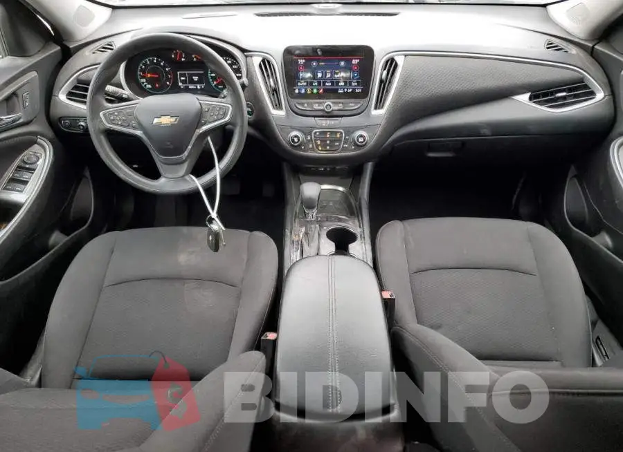 1G1ZD5ST6PF137332 Photo# 8