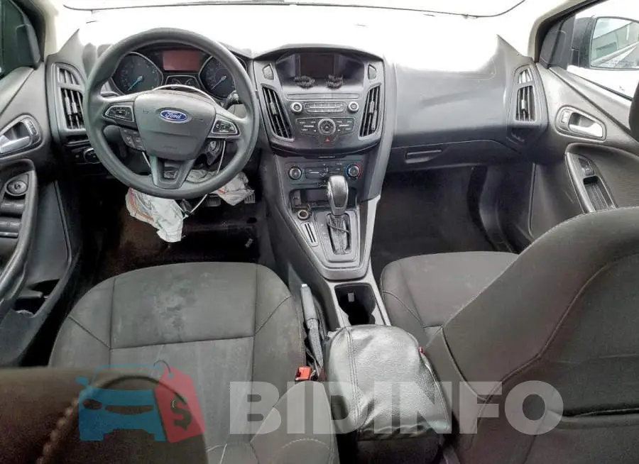 1FADP3F25JL227052 Photo# 8