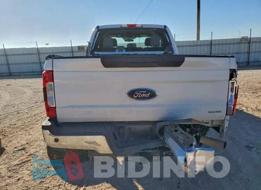1FT7X2B64KEG47644 Photo# 6