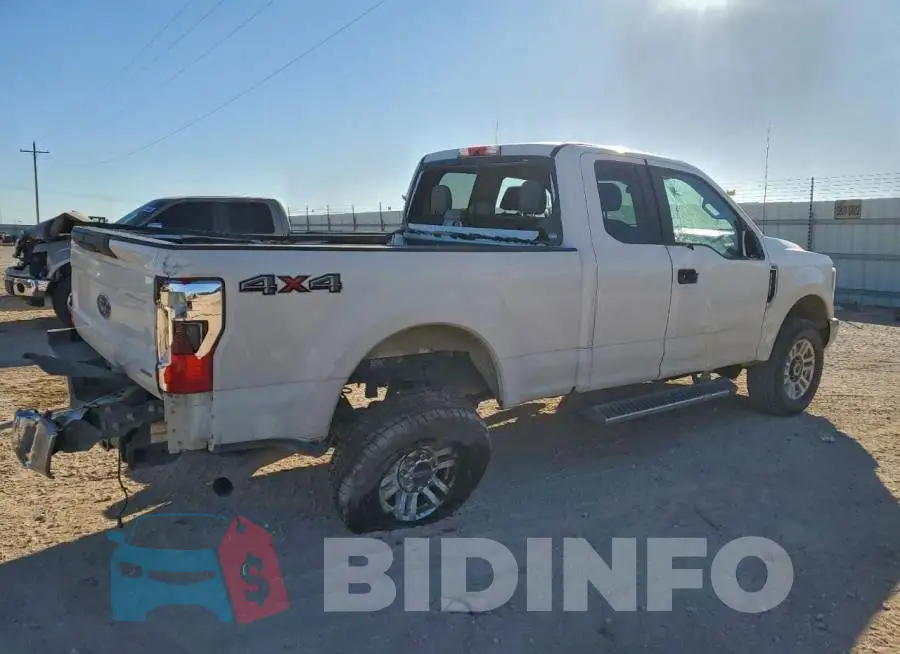 1FT7X2B64KEG47644 Photo# 3