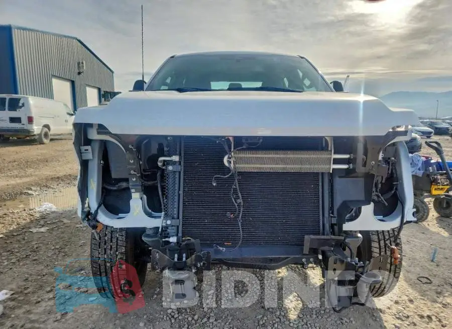 1FT8W3BAXRED42922 Photo# 5